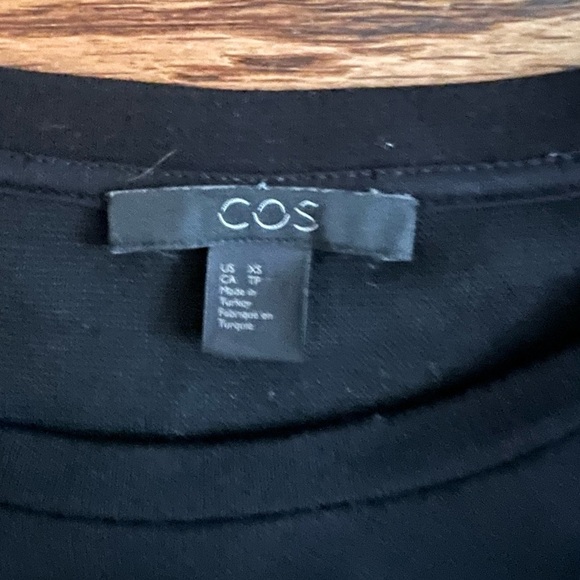 COS Oversized Black Top - Size XS - Picture 3 of 4